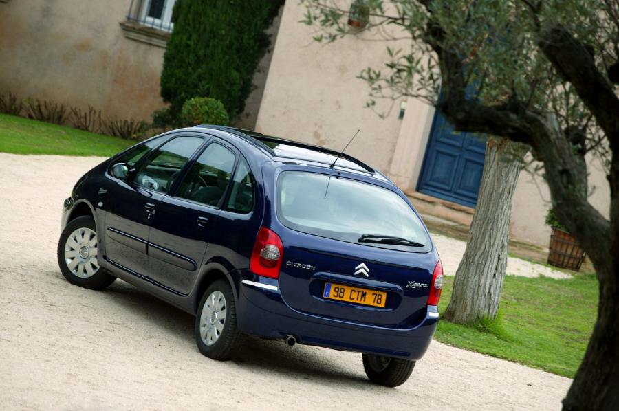  Citroen Xsara Picasso 2000 года  (фото 39 из 63)